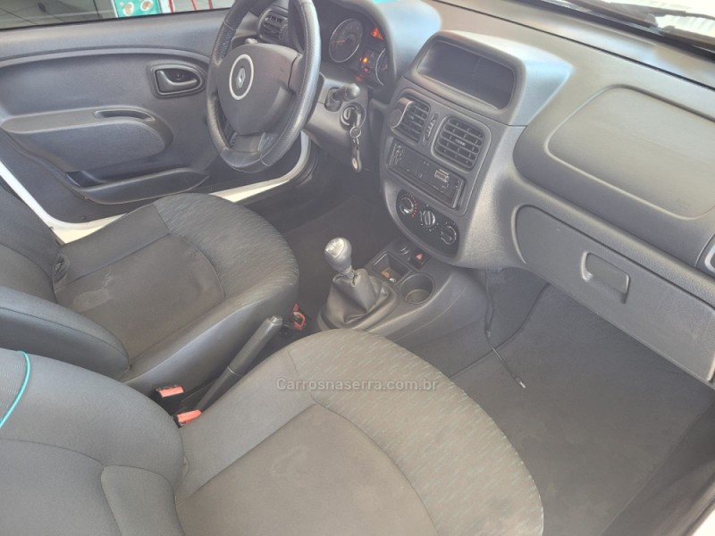 CLIO 1.0 EXPRESSION 16V FLEX 4P MANUAL - 2015 - CAXIAS DO SUL