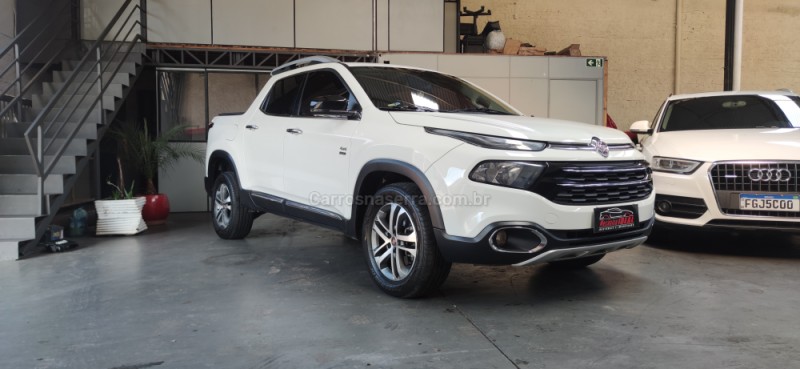 TORO 2.0 16V TURBO DIESEL VOLCANO 4WD AUTOMÁTICO - 2017 - CAXIAS DO SUL