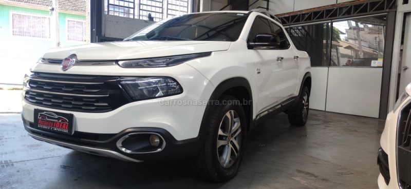 TORO 2.0 16V TURBO DIESEL VOLCANO 4WD AUTOMÁTICO