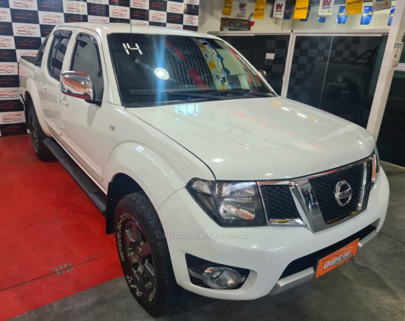 FRONTIER 2.5 PLATINUM 4X4 CD TURBO ELETRONIC DIESEL 4P AUTOMÁTICO