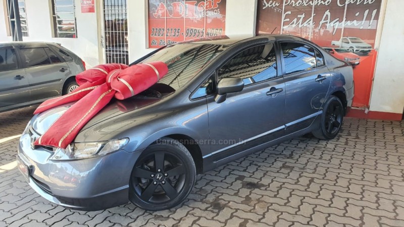 CIVIC 1.8 LXS 16V GASOLINA 4P MANUAL - 2008 - CAXIAS DO SUL