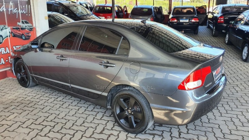 CIVIC 1.8 LXS 16V GASOLINA 4P MANUAL - 2008 - CAXIAS DO SUL