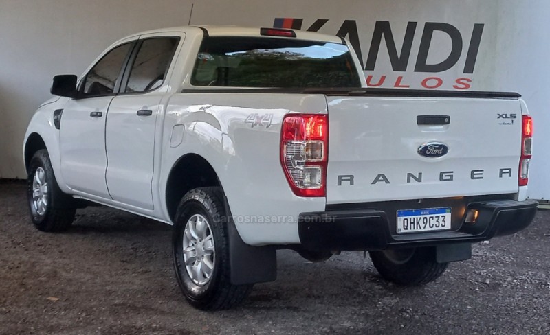RANGER 2.2 XLS 4X4 CD 16V DIESEL 4P MANUAL - 2015 - CAXIAS DO SUL