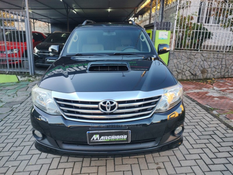 HILUX SW4 3.0 SRV 4X4 16V TURBO INTERCOOLER DIESEL 4P AUTOMÁTICO - 2013 - CAXIAS DO SUL
