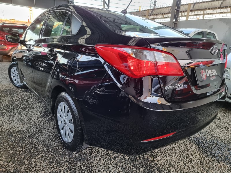 HB20S 1.6 COMFORT PLUS 16V FLEX 4P MANUAL - 2014 - CANOAS