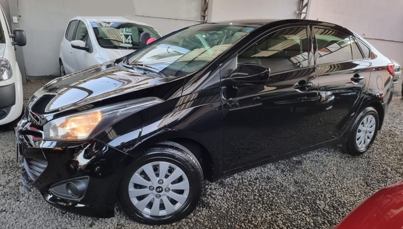 HB20S 1.6 COMFORT PLUS 16V FLEX 4P MANUAL - 2014 - CANOAS