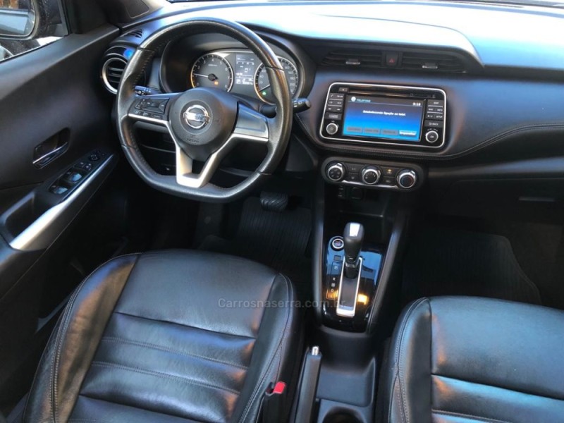 KICKS 1.6 16V FLEX SV 4P XTRONIC - 2018 - CANELA