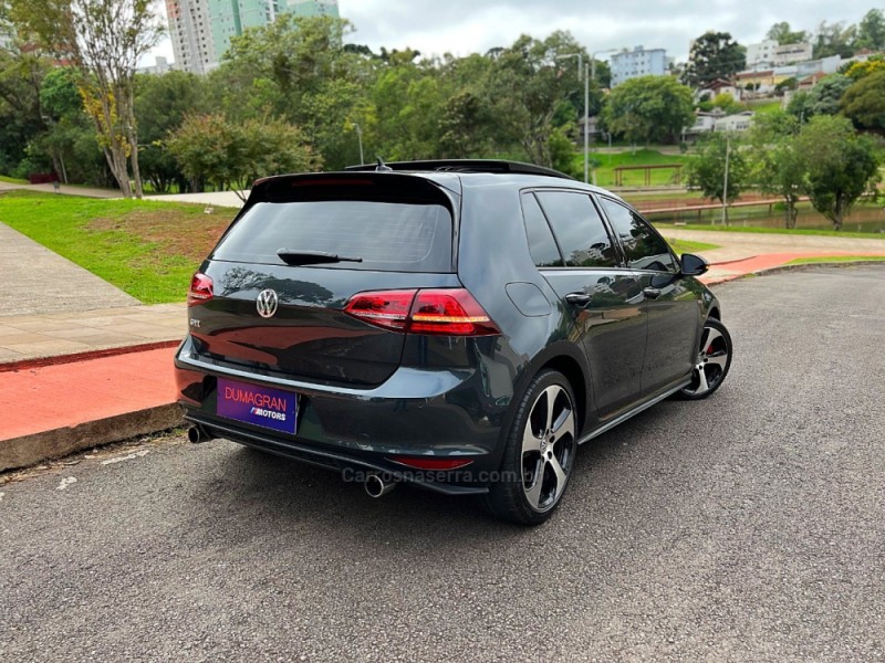GOLF 2.0 GTI HIGHLINE 16V GASOLINA 4P AUTOMÁTICO - 2017 - PASSO FUNDO