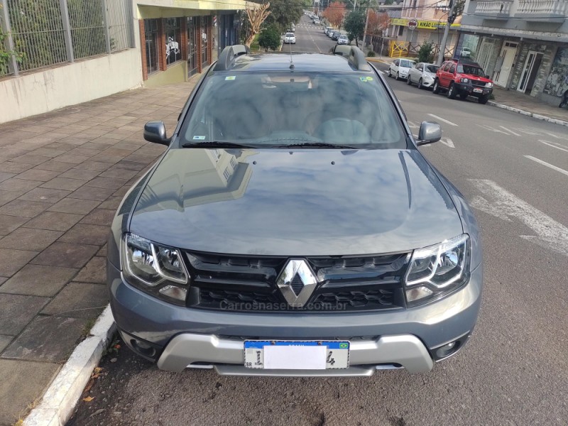 DUSTER 1.6 DYNAMIQUE 4X2 16V FLEX 4P MANUAL - 2016 - FARROUPILHA