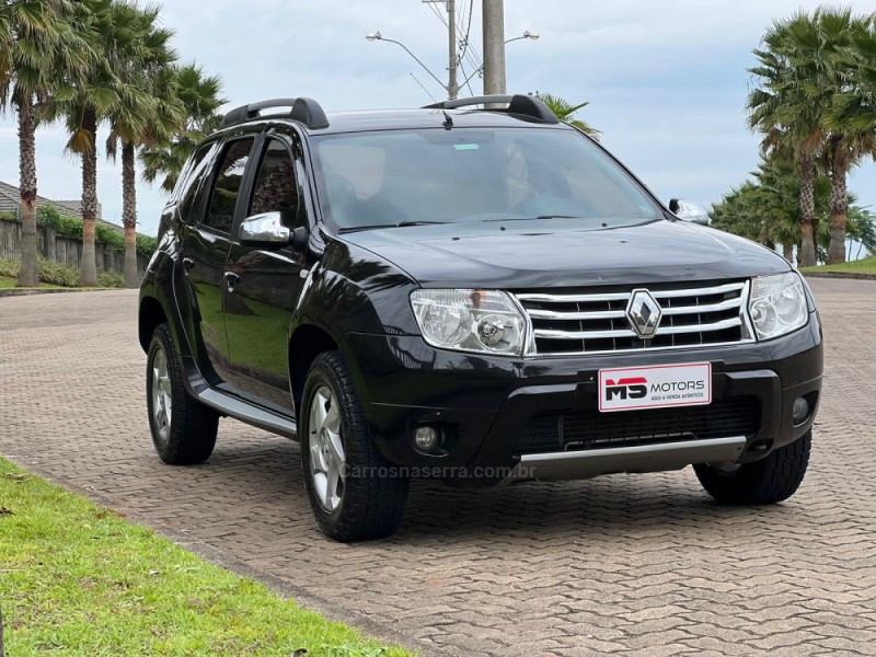 DUSTER 2.0 DYNAMIQUE 4X2 16V FLEX 4P AUTOMÁTICO - 2014 - NOVO HAMBURGO