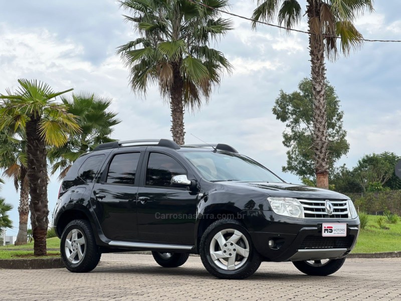 DUSTER 2.0 DYNAMIQUE 4X2 16V FLEX 4P AUTOMÁTICO - 2014 - NOVO HAMBURGO