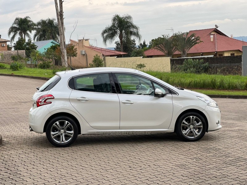 208 1.6 GRIFFE 16V FLEX 4P AUTOMÁTICO - 2014 - NOVO HAMBURGO
