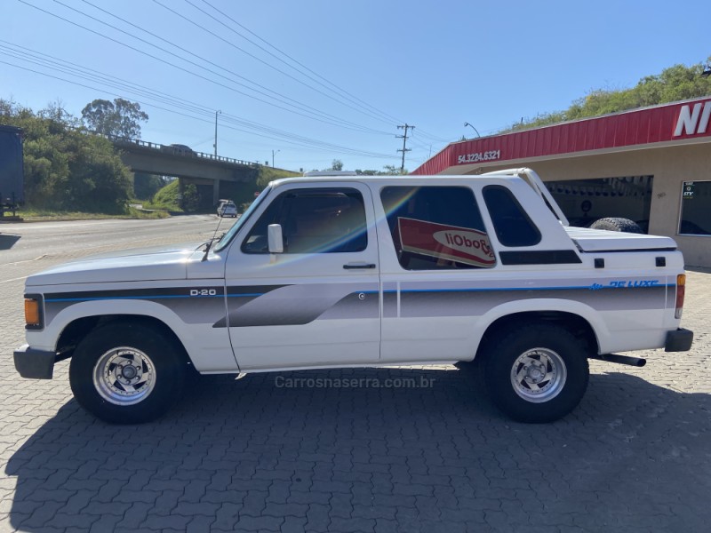 A20 4.1 CUSTOM 12V DIESEL 2P MANUAL - 1990 - CAXIAS DO SUL