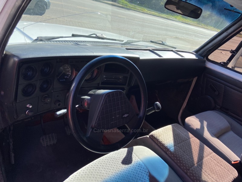 A20 4.1 CUSTOM 12V DIESEL 2P MANUAL - 1990 - CAXIAS DO SUL