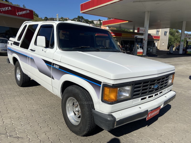 A20 4.1 CUSTOM 12V DIESEL 2P MANUAL - 1990 - CAXIAS DO SUL