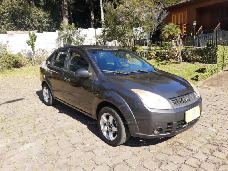 FIESTA 1.0 MPI SEDAN 8V FLEX 4P MANUAL - 2010 - CANELA
