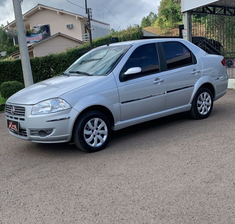 SIENA 1.0 MPI FIRE EX 8V GASOLINA 4P MANUAL - 2010 - BOM PRINCíPIO
