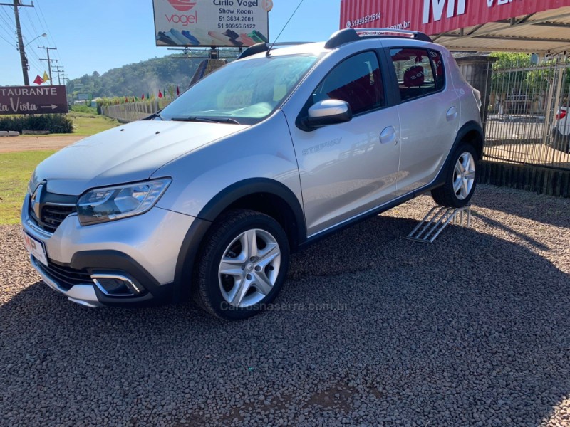 SANDERO 1.6 STEPWAY ZEN 16V FLEX 4P MANUAL - 2020 - BOM PRINCíPIO