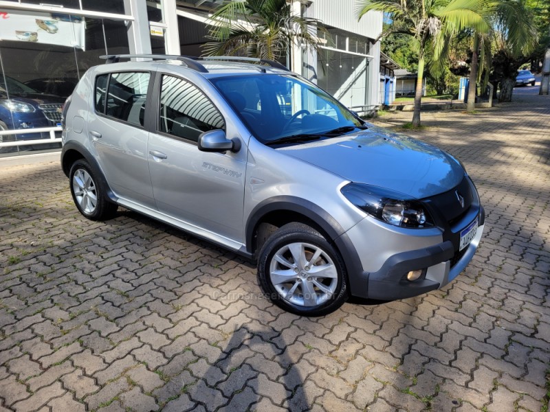 sandero 1.6 stepway 16v flex 4p manual 2012 nova prata