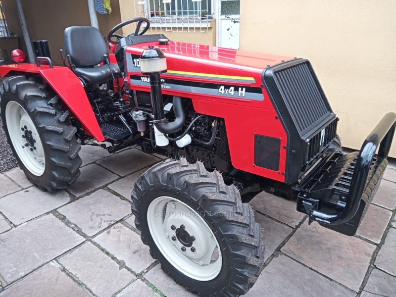 TRATOR 1055 DT - 2010 - BENTO GONçALVES