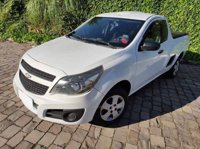 MONTANA 1.4 MPFI LS CS 8V FLEX 2P MANUAL - 2013 - FARROUPILHA