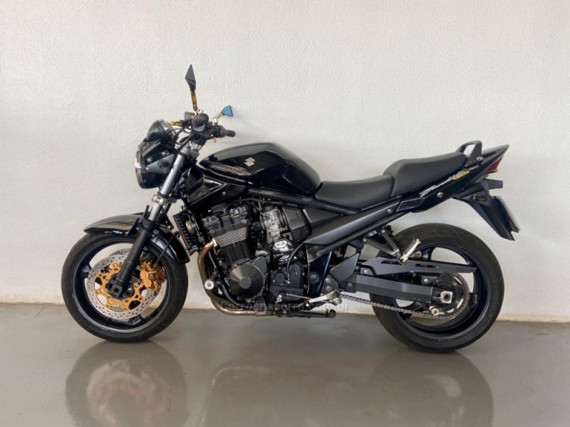 bandit n1200 2007 girua