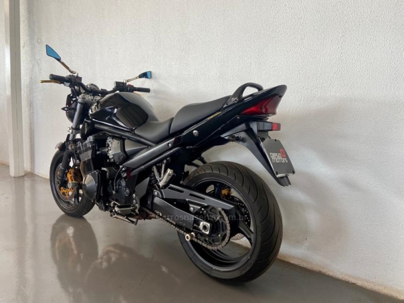 BANDIT N1200 - 2007 - GIRUá
