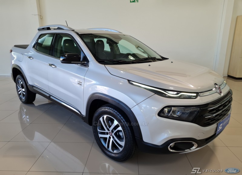 TORO 2.0 16V TURBO DIESEL VOLCANO 4WD AUTOMÁTICO - 2017 - CAXIAS DO SUL