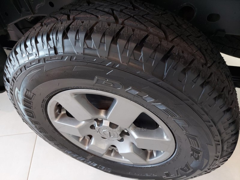 FRONTIER 2.5 SV ATTACK 4X4 CD TURBO ELETRONIC DIESEL 4P MANUAL - 2015 - SANTA CRUZ DO SUL