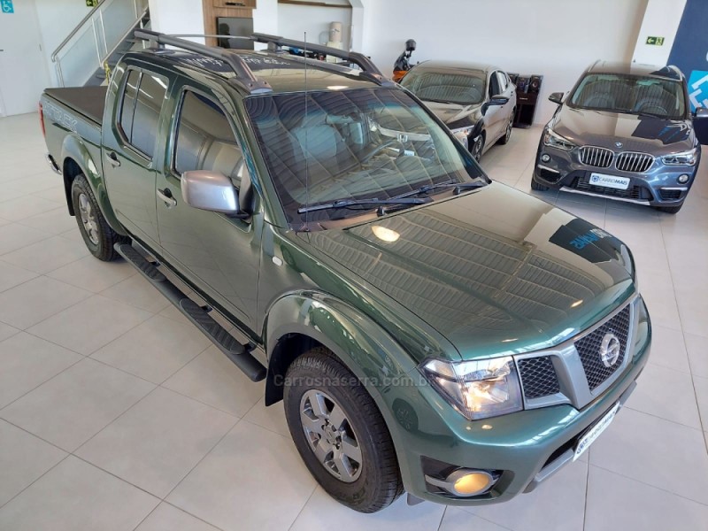 FRONTIER 2.5 SV ATTACK 4X4 CD TURBO ELETRONIC DIESEL 4P MANUAL - 2015 - SANTA CRUZ DO SUL