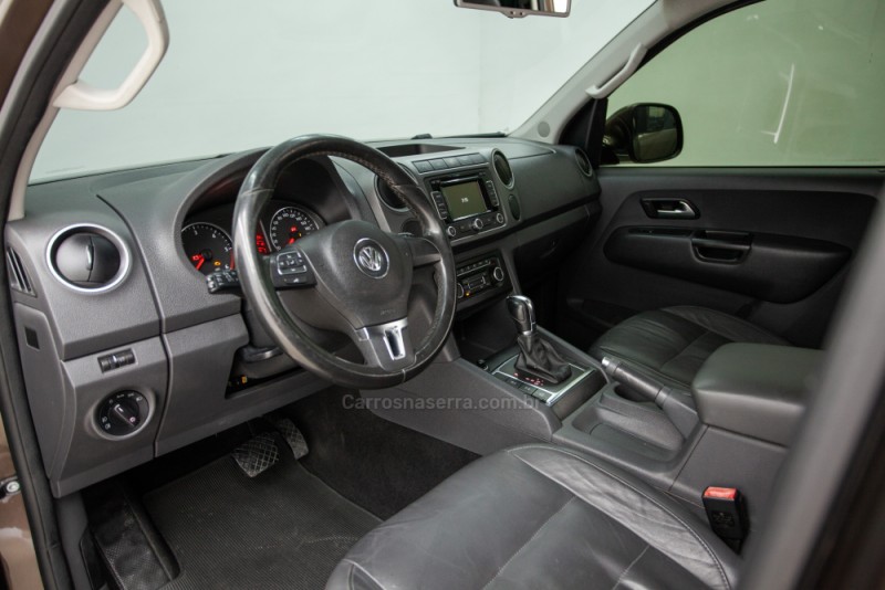 AMAROK 2.0 HIGHLINE 4X4 CD 16V TURBO INTERCOOLER DIESEL 4P AUTOMÁTICO - 2013 - CARLOS BARBOSA