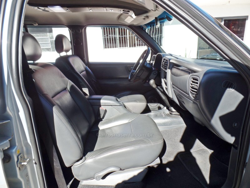 S10 2.8 EXECUTIVE 4X2 CD 12V TURBO ELECTRONIC INTERCOOLER DIESEL 4P MANUAL - 2010 - CAXIAS DO SUL