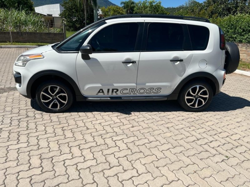 AIRCROSS 1.6 TENDANCE 16V FLEX 4P MANUAL - 2015 - NOVA HARTZ