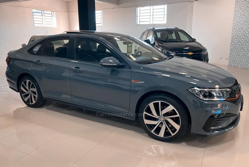 JETTA 2.0 16V TSI GLI 350 GASOLINA 4P AUTOMÁTICO - 2019 - CAXIAS DO SUL