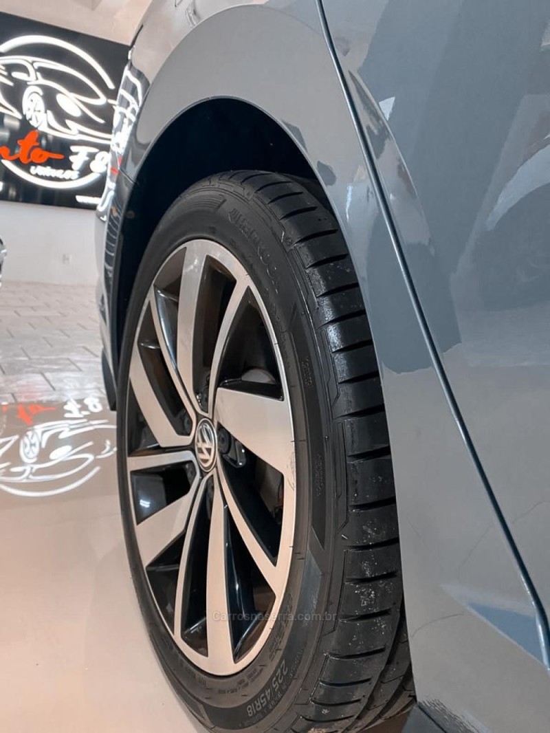 JETTA 2.0 16V TSI GLI 350 GASOLINA 4P AUTOMÁTICO - 2019 - CAXIAS DO SUL