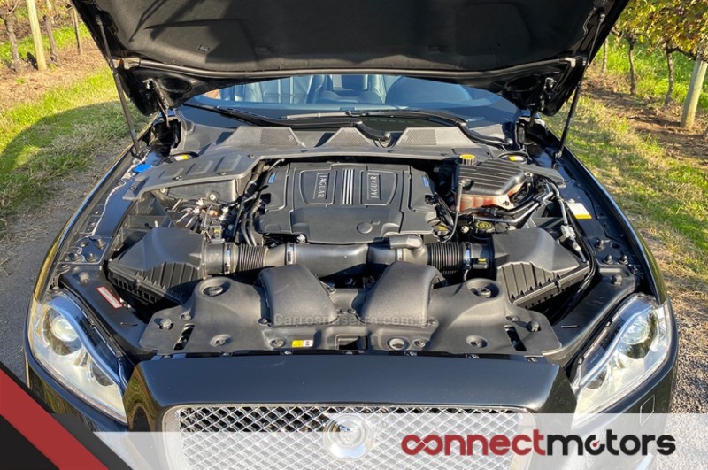 XJ 5.0 SUPERSPORT V8 32V 510CV SUPERCHARGED GASOLINA 4P AUTOMÁTICO - 2013 - BENTO GONçALVES