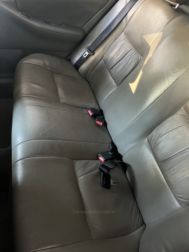 COROLLA 1.8 XEI 16V GASOLINA 4P AUTOMÁTICO - 2005 - BENTO GONçALVES