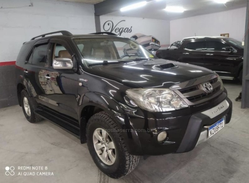 HILUX SW4 3.0 4X4 8V TURBO DIESEL 4P MANUAL