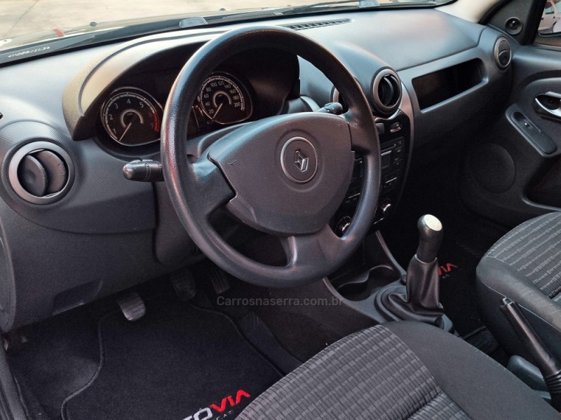SANDERO 1.6 EXPRESSION 8V FLEX 4P MANUAL - 2012 - SAPIRANGA