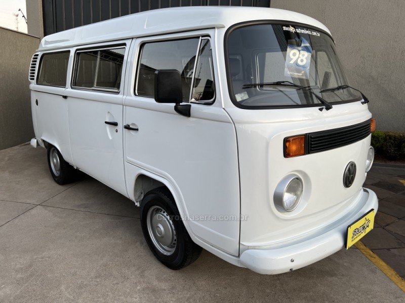 KOMBI 1.6 STD 8V GASOLINA 3P MANUAL - 1998 - CAXIAS DO SUL