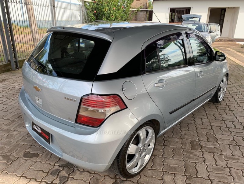 AGILE 1.4 MPFI LT 8V FLEX 4P MANUAL - 2011 - SãO SEBASTIãO DO CAí