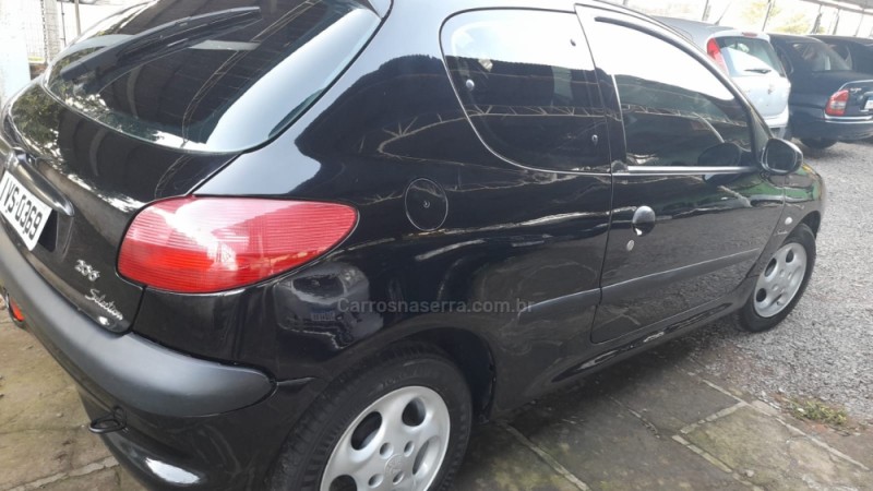 206 1.0 SOLEIL 16V GASOLINA 2P MANUAL - 2004 - NOVO HAMBURGO