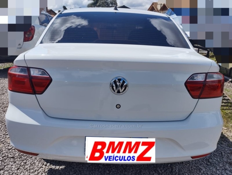VOYAGE 1.0 MI CITY 8V FLEX 4P MANUAL - 2013 - GRAMADO