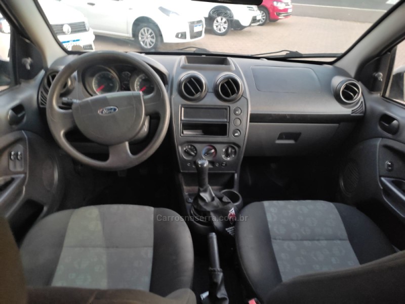 FIESTA 1.6 MPI CLASS HATCH 8V FLEX 4P MANUAL - 2011 - PAROBé