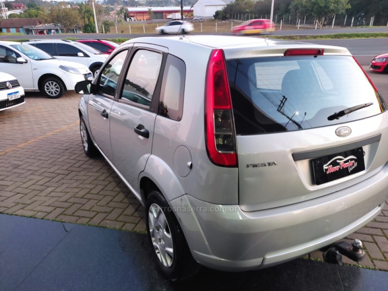 FIESTA 1.6 MPI CLASS HATCH 8V FLEX 4P MANUAL - 2011 - PAROBé