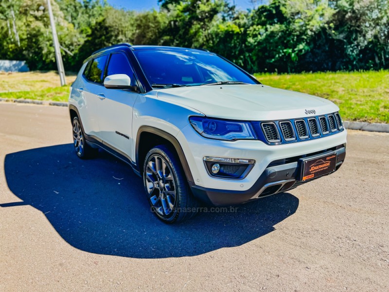 COMPASS 2.0 S 4X4 16V TURBO DIESEL 4P AUTOMÁTICO - 2019 - LAJEADO