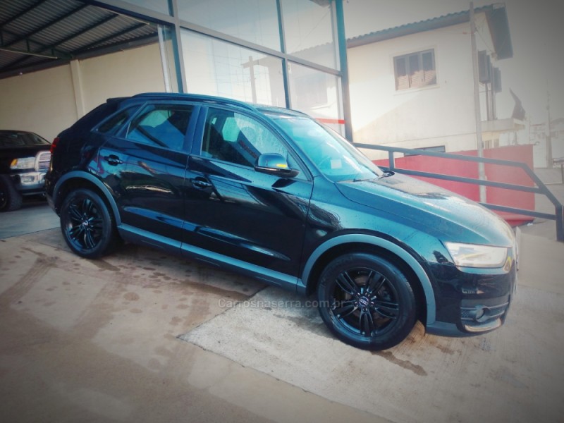 Q3 2.0 TFSI AMBIENTE QUATTRO 4P GASOLINA S TRONIC - 2014 - VACARIA