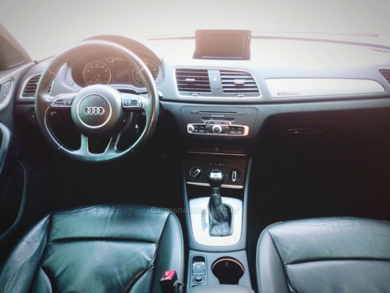 Q3 2.0 TFSI AMBIENTE QUATTRO 4P GASOLINA S TRONIC - 2014 - VACARIA