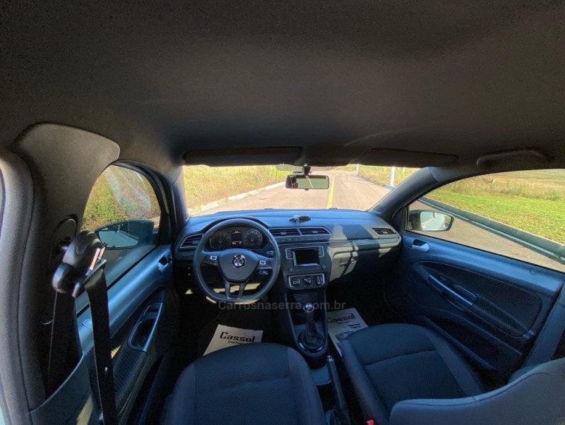 GOL 1.0 TRACK 12V FLEX 4P MANUAL - 2018 - LAGOA VERMELHA