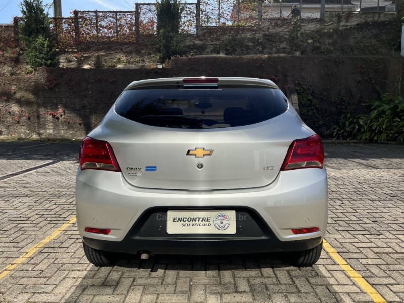 ONIX 1.4 MPFI LTZ 8V FLEX 4P AUTOMÁTICO - 2018 - TAQUARA